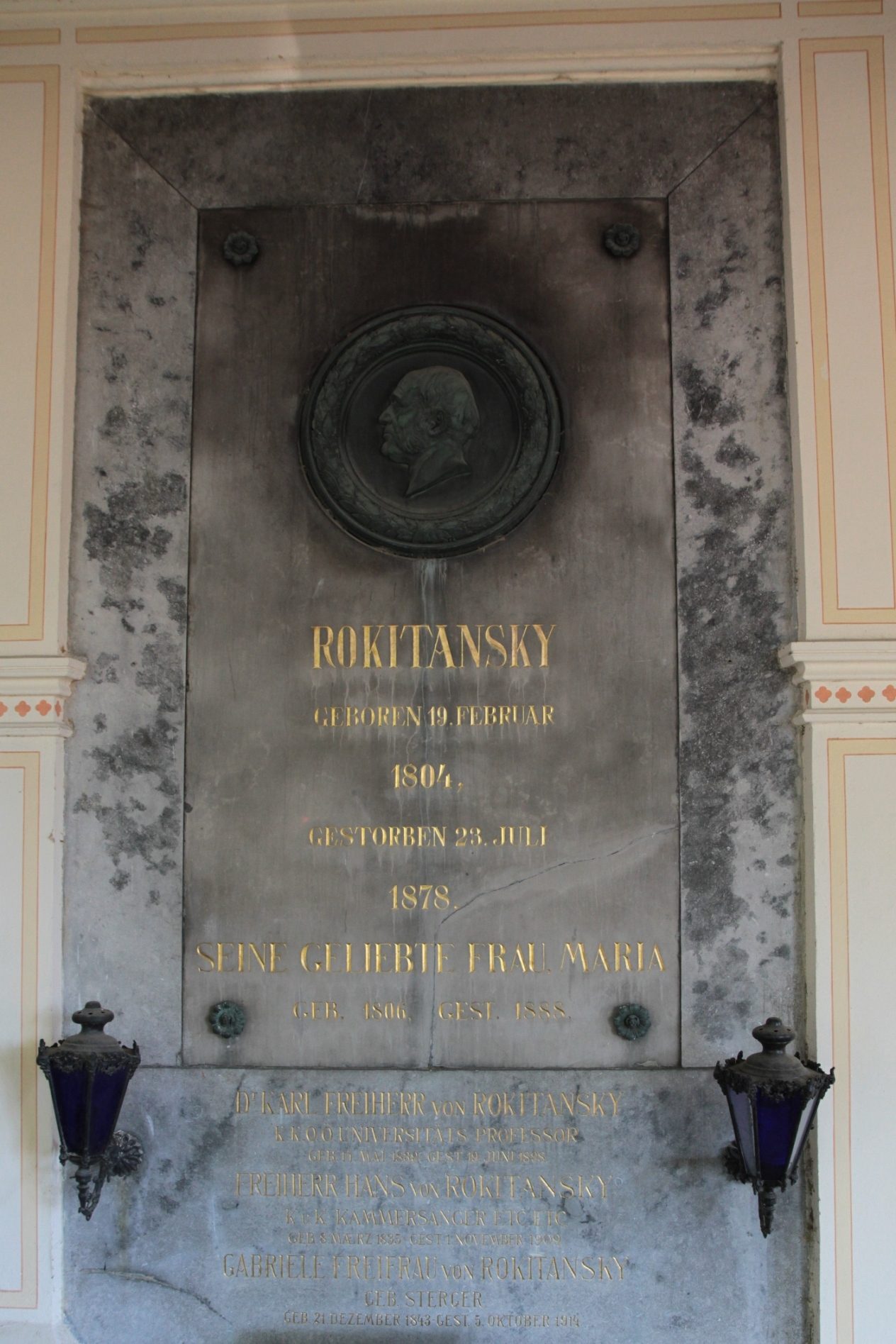 Carl%20von%20Rokitansky%27s%20tomb%2C%20Vienna%20-%2003.JPG